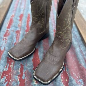 Justin Boots - Square Toe NWOT 10D